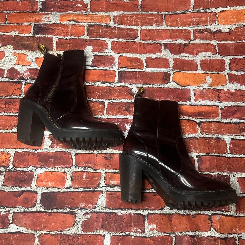 Dr Martens Magdalena Arcadia Heeled Chelsea Boots